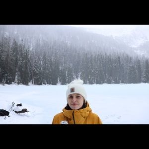 Meet your Posher, Brenna